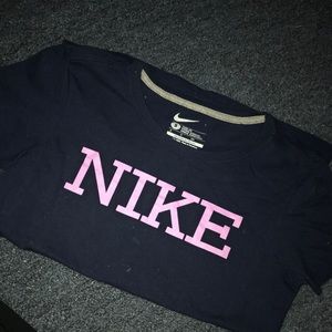 Nike T-shirt